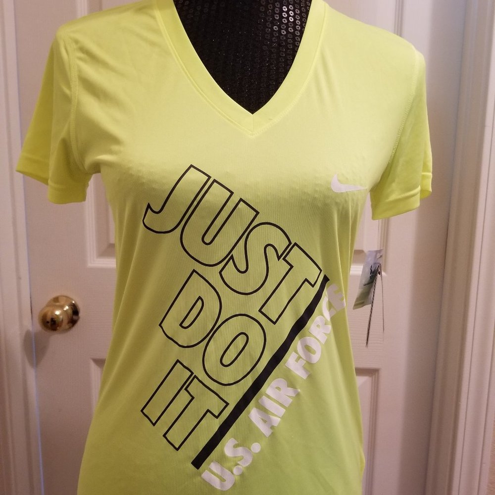Nike, Dri-FIt Just do it, Air Force tee. New w/tag
